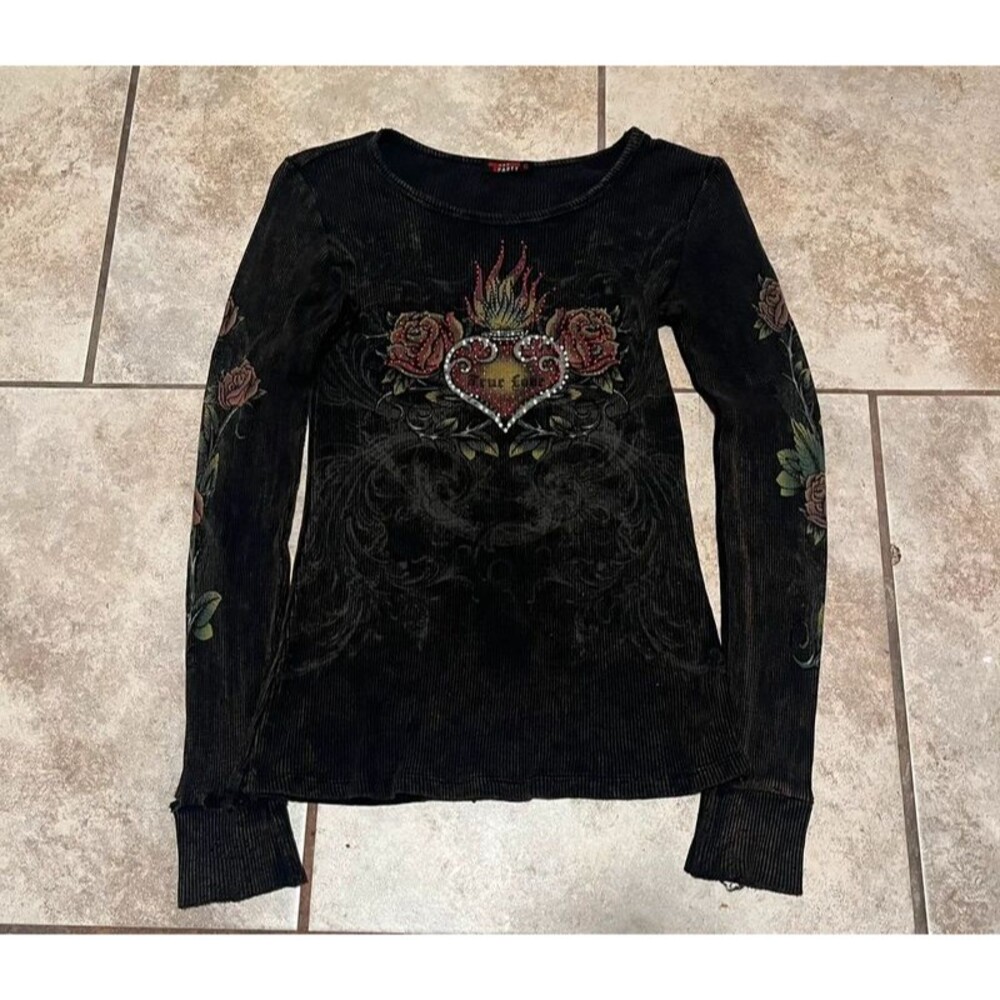 Vintage Y2K Vocal Gothic Heart Graphic Thermal Long Sleeve Top size medium